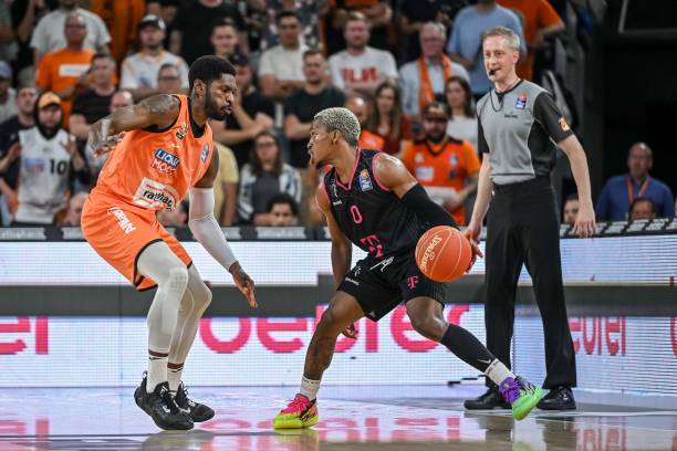 巴西籍中卫 巴西籍中卫